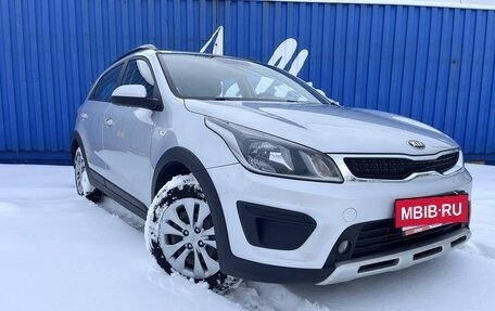 KIA Rio IV, 2020 год, 1 350 000 рублей, 2 фотография