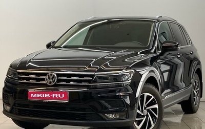 Volkswagen Tiguan II, 2018 год, 2 950 000 рублей, 1 фотография