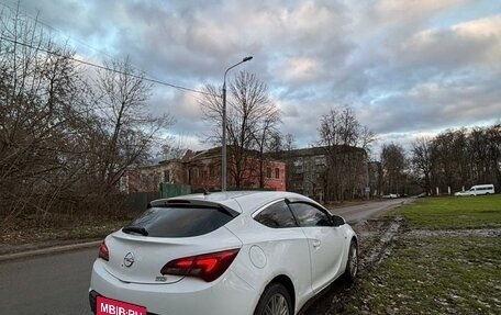 Opel Astra J, 2013 год, 599 000 рублей, 2 фотография