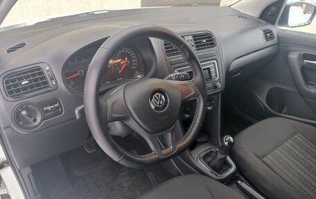 Volkswagen Polo VI (EU Market), 2018 год, 1 290 000 рублей, 1 фотография