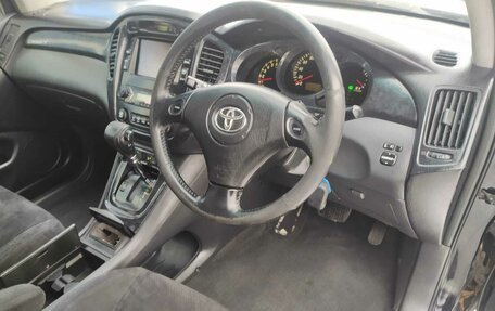 Toyota Kluger I, 2002 год, 1 100 000 рублей, 13 фотография