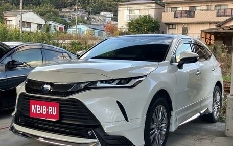 Toyota Harrier, 2021 год, 3 670 000 рублей, 3 фотография