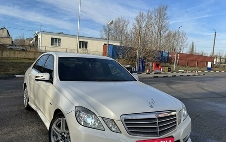 Mercedes-Benz E-Класс, 2011 год, 1 580 000 рублей, 3 фотография