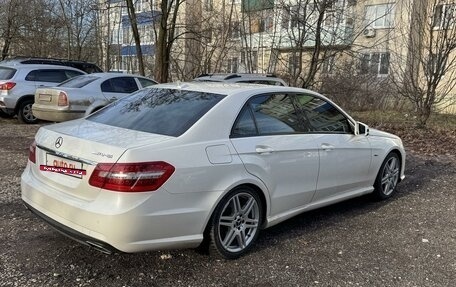 Mercedes-Benz E-Класс, 2011 год, 1 580 000 рублей, 5 фотография