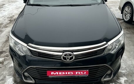 Toyota Camry, 2015 год, 2 250 000 рублей, 3 фотография