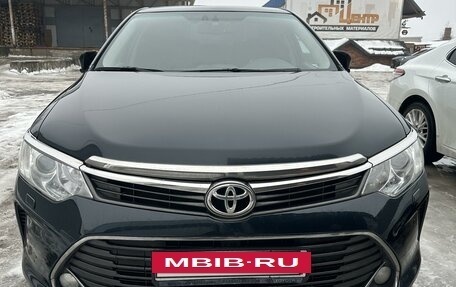 Toyota Camry, 2015 год, 2 250 000 рублей, 2 фотография