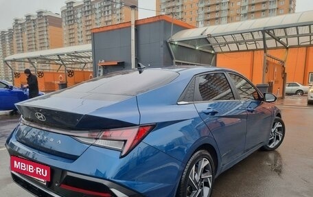 Hyundai Elantra, 2023 год, 2 450 000 рублей, 4 фотография