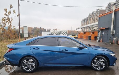 Hyundai Elantra, 2023 год, 2 450 000 рублей, 11 фотография