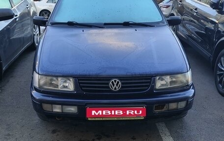 Volkswagen Passat B4, 1994 год, 250 000 рублей, 4 фотография