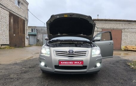 Toyota Avensis III рестайлинг, 2007 год, 800 000 рублей, 2 фотография