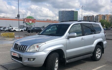 Toyota Land Cruiser Prado 120 рестайлинг, 2007 год, 2 300 000 рублей, 7 фотография