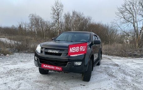 Isuzu D-Max II, 2017 год, 2 550 000 рублей, 18 фотография