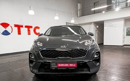 KIA Sportage IV рестайлинг, 2020 год, 2 489 000 рублей, 2 фотография