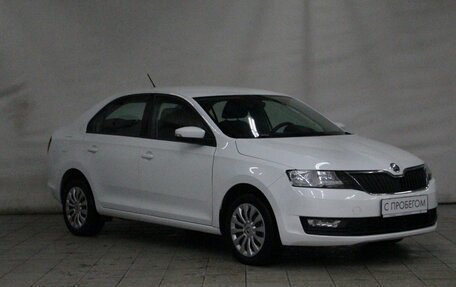 Skoda Rapid I, 2019 год, 1 500 000 рублей, 3 фотография