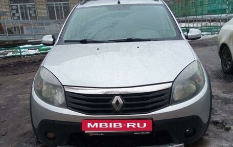 Renault Sandero I, 2014 год, 660 000 рублей, 2 фотография