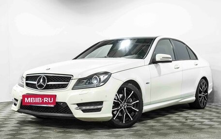 Mercedes-Benz C-Класс, 2011 год, 1 300 000 рублей, 2 фотография