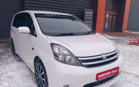 Toyota ISis I, 2008 год, 949 000 рублей, 3 фотография