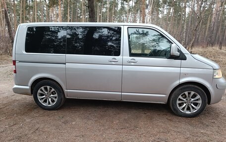 Volkswagen Caravelle T5, 2008 год, 1 210 000 рублей, 7 фотография