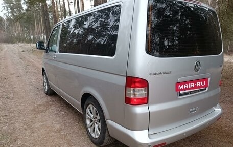 Volkswagen Caravelle T5, 2008 год, 1 210 000 рублей, 12 фотография