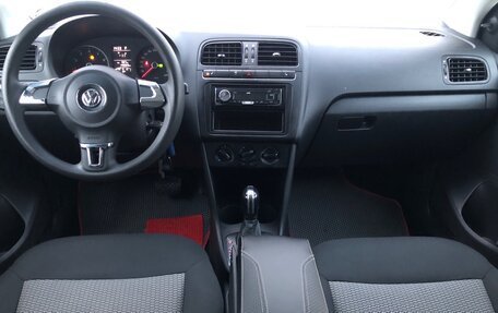 Volkswagen Polo VI (EU Market), 2011 год, 565 000 рублей, 12 фотография