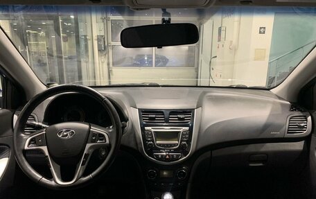 Hyundai Solaris II рестайлинг, 2012 год, 969 000 рублей, 12 фотография