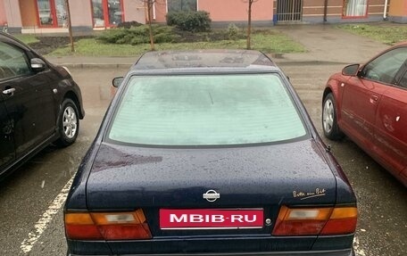 Nissan Primera II рестайлинг, 1991 год, 220 000 рублей, 1 фотография