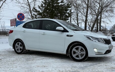 KIA Rio III рестайлинг, 2015 год, 900 000 рублей, 5 фотография