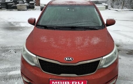 KIA Rio III рестайлинг, 2016 год, 1 000 000 рублей, 2 фотография