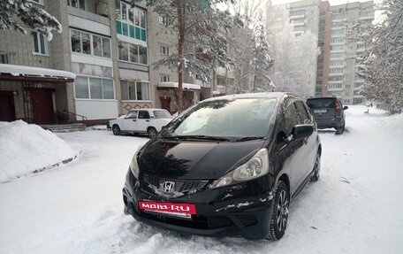 Honda Fit III, 2009 год, 790 000 рублей, 10 фотография