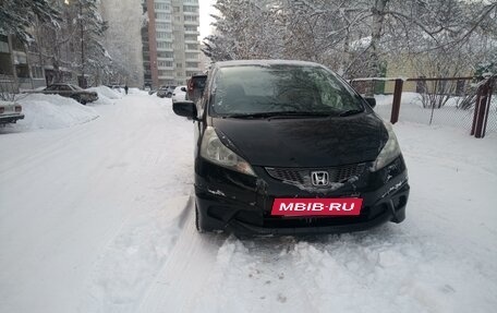 Honda Fit III, 2009 год, 790 000 рублей, 11 фотография