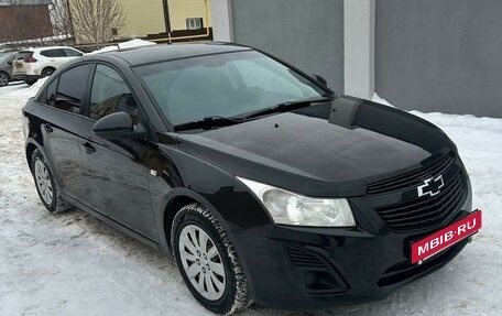 Chevrolet Cruze II, 2013 год, 780 000 рублей, 3 фотография