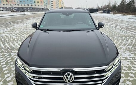 Volkswagen Touareg III, 2019 год, 5 550 000 рублей, 2 фотография