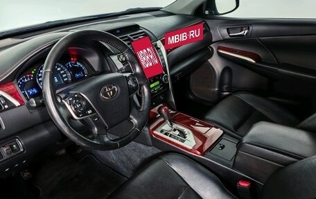 Toyota Camry, 2014 год, 1 799 000 рублей, 10 фотография