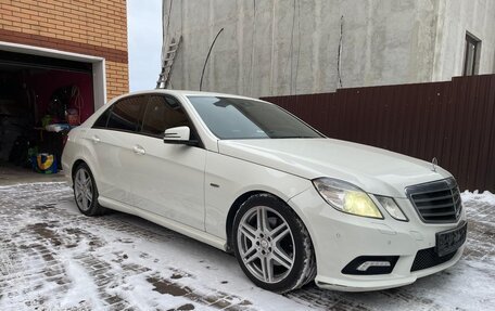 Mercedes-Benz E-Класс, 2011 год, 1 600 000 рублей, 11 фотография