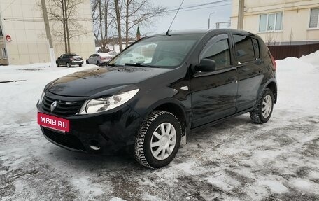 Renault Sandero I, 2011 год, 618 000 рублей, 2 фотография