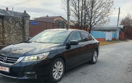 Honda Accord IX рестайлинг, 2013 год, 1 775 000 рублей, 4 фотография