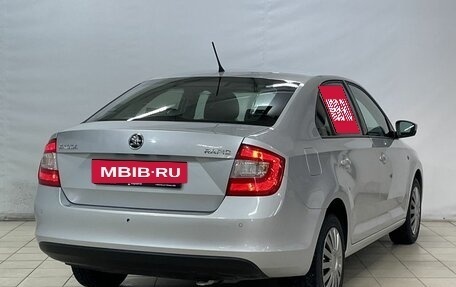 Skoda Rapid I, 2015 год, 870 000 рублей, 4 фотография