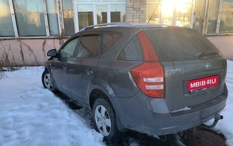 KIA cee'd I рестайлинг, 2009 год, 350 000 рублей, 2 фотография