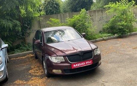 Skoda Superb III рестайлинг, 2008 год, 950 000 рублей, 3 фотография