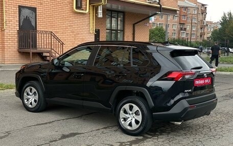 Toyota RAV4, 2020 год, 3 200 017 рублей, 4 фотография