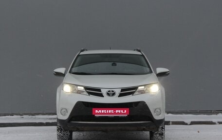 Toyota RAV4, 2014 год, 2 100 000 рублей, 2 фотография