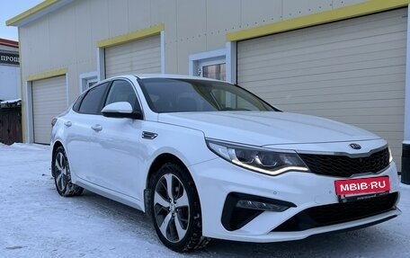 KIA Optima IV, 2020 год, 2 390 000 рублей, 6 фотография