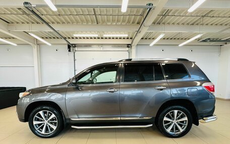 Toyota Highlander III, 2011 год, 2 129 000 рублей, 3 фотография