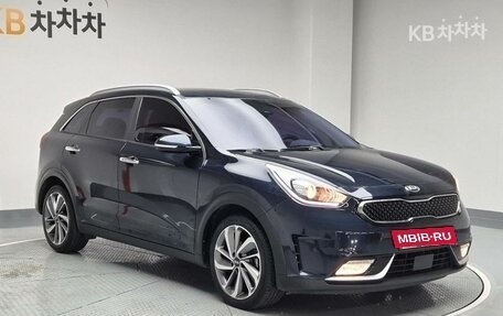 KIA Niro I, 2022 год, 4 фотография