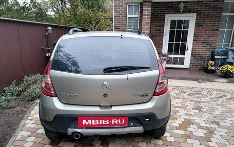 Renault Sandero I, 2011 год, 800 000 рублей, 2 фотография