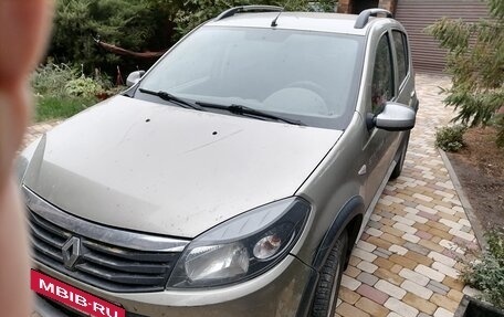 Renault Sandero I, 2011 год, 800 000 рублей, 4 фотография