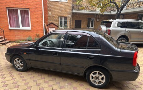 Hyundai Accent II, 2011 год, 500 000 рублей, 3 фотография