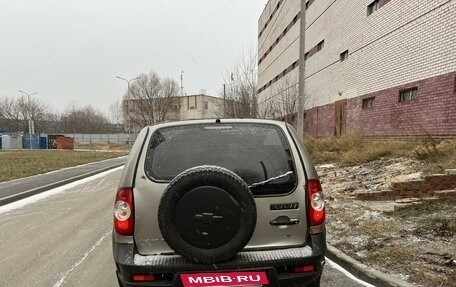 Chevrolet Niva I рестайлинг, 2013 год, 310 000 рублей, 5 фотография