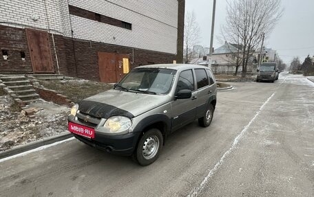 Chevrolet Niva I рестайлинг, 2013 год, 310 000 рублей, 11 фотография