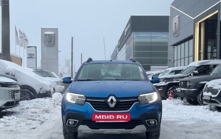 Renault Sandero II рестайлинг, 2019 год, 1 449 000 рублей, 2 фотография